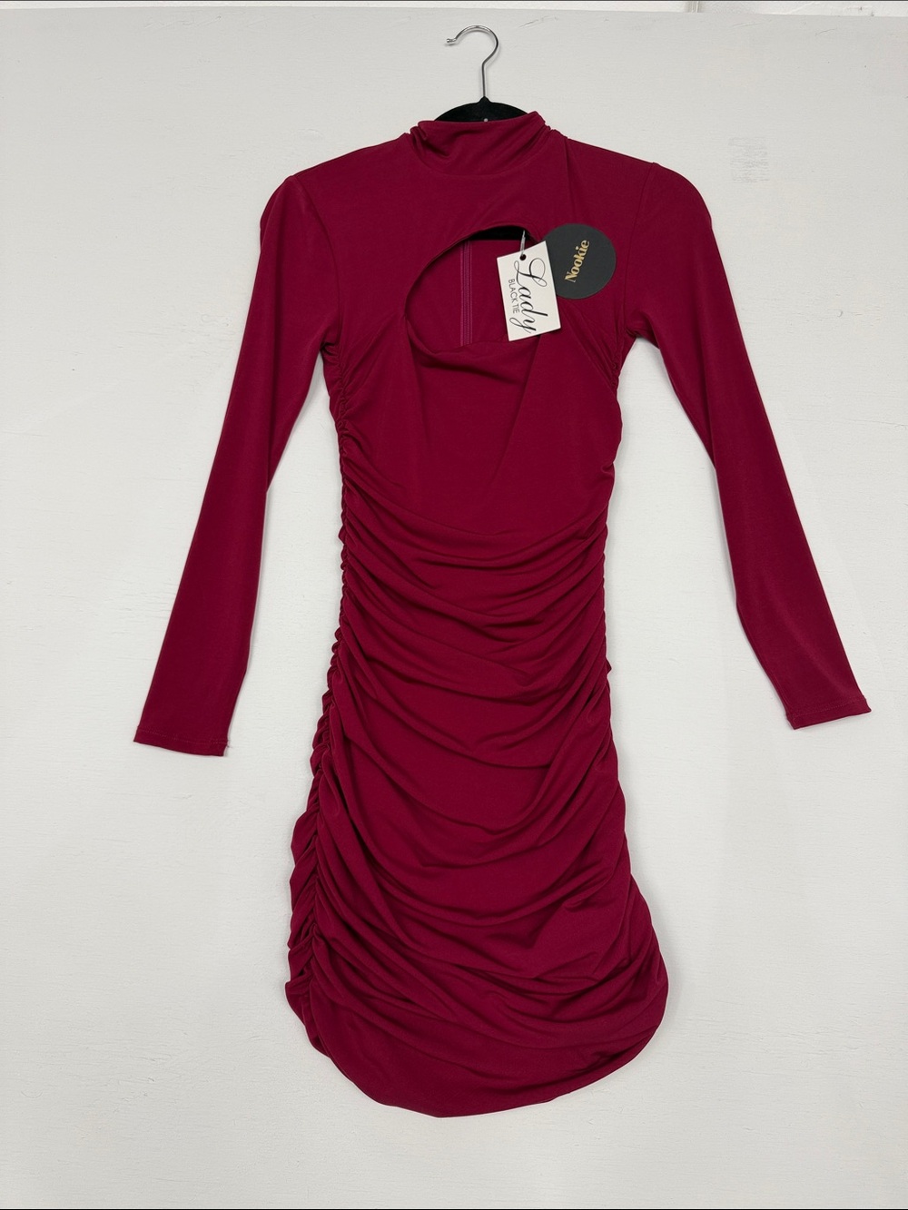 🔥NWT Nookie Long-Sleeve crimson Ruched Cutout Dress🔥